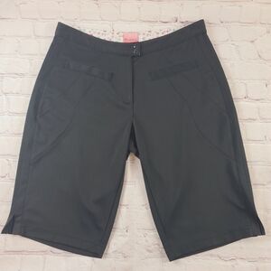 Sunice Women's 8 Silver Collection Performance Golf Bermuda Short Black